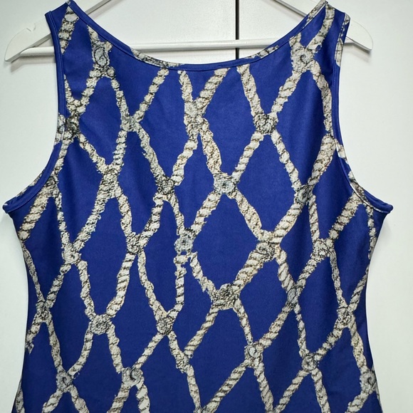 Ala von Auersperg V-neck tank top - Picture 7 of 7